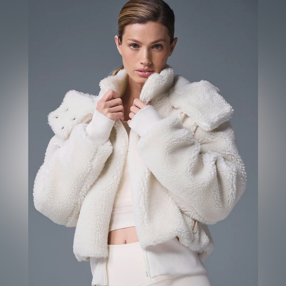 Alo Foxy Sherpa Jacket white xs